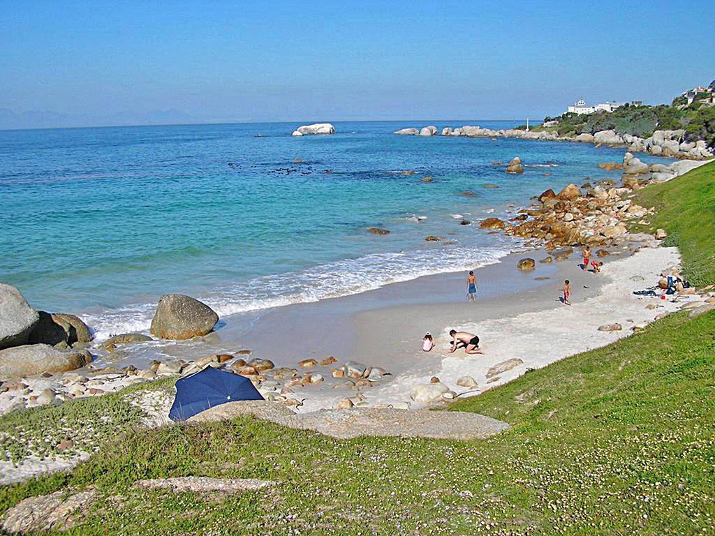 Roman Rock Apartments Simonʼs Town Zewnętrze zdjęcie